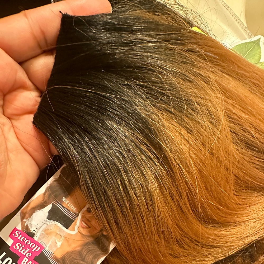 Ponytail with detachable bangs